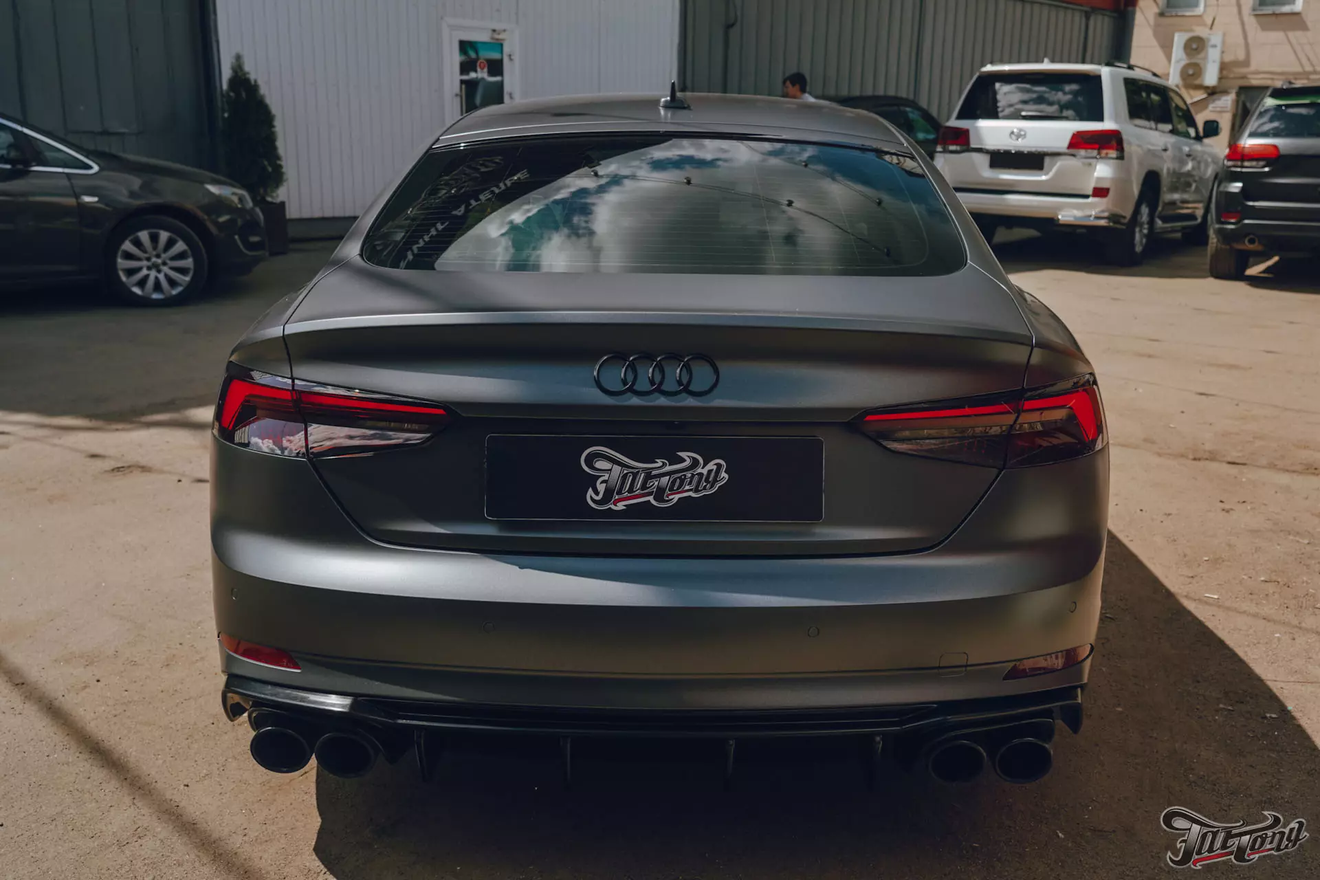 Audi A5. Оклейка кузова в винил. Окрас суппортов. Керамика
